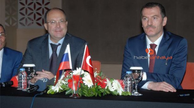 Türkiye-Rusya turizm alanında işbirliği protokolü imzaladı