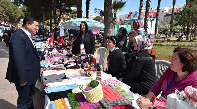 Tütüncü'den AKMEK'li kadınlara destek