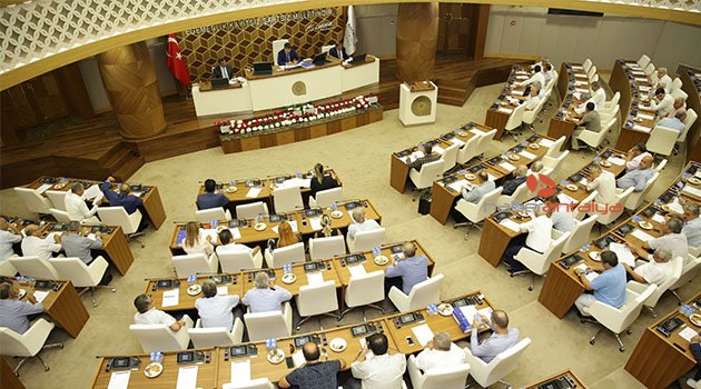 "Uluslararası Antalya Festivali’nde Ulusal Yarışma Kategorisi söz konusu değil"