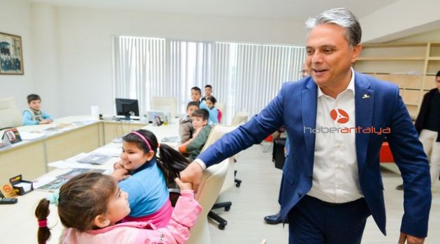 Uysal’dan çocuklara 2018 hediyesi