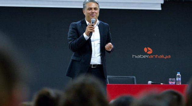 UYSAL, GENÇLERLE BULUŞTU