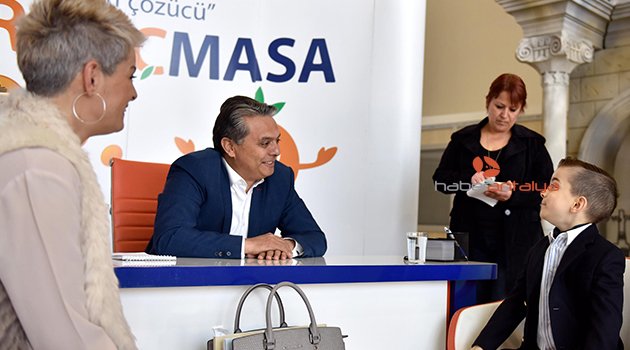 UYSAL'IN KONUĞU KÜÇÜK RUSCHA