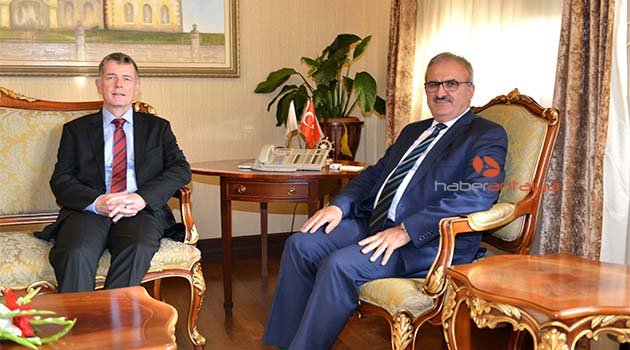 Vali Karaloğlu, İngiliz elçiyi kabul etti