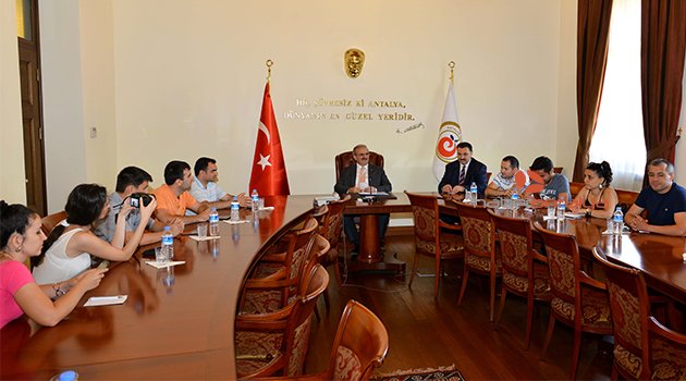 VALİ KARALOĞLU’NDAN AZERBAYCANLI GAZETECİLER’DEN TANITIMA DESTEK İSTEĞİ