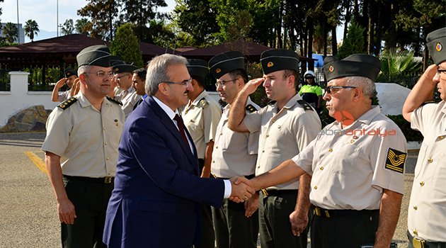 VALİ KARALOĞLU'NDAN İADEYİ ZİYARETLER