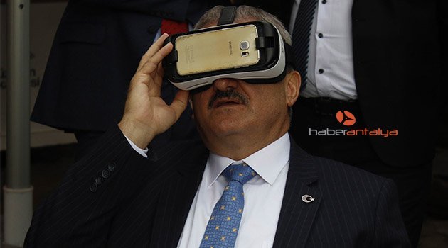 Vali Karaloğlu'ndan tarihe yolculuk