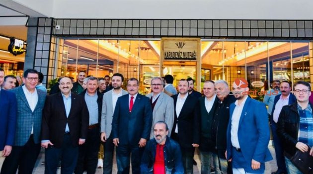 Valiler, Emniyet Müdürü Uzunkaya'nın veda yemeğinde buluştu