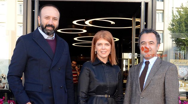 VİOLLA JEWELLERY'DEN GÖRKEMLİ AÇILIŞ