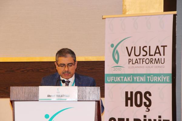 Vuslat Platformu'ndan 'müslüman Kadın' Vurgusu
