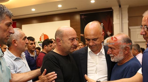 Yanan fabrikanın sahibi, maddi yardım önerisini reddetti