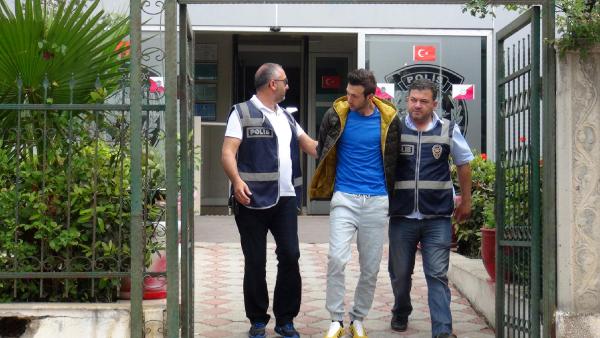 YARDIM KUMBARALARINI ÇALAN HIRSIZA OPERASYON