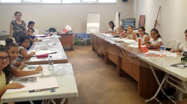 Yaz kursları büyük ilgi görüyor
