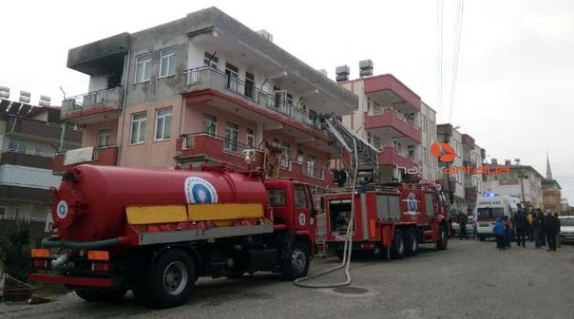 Yeni evli çiftin evi yandı