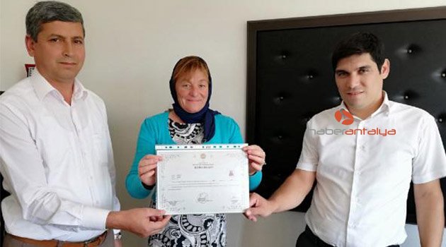 Yerleşik Alman Müslüman oldu