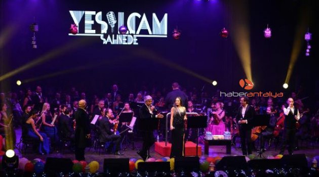'Yeşilçam Sahnede' salona sığmadı