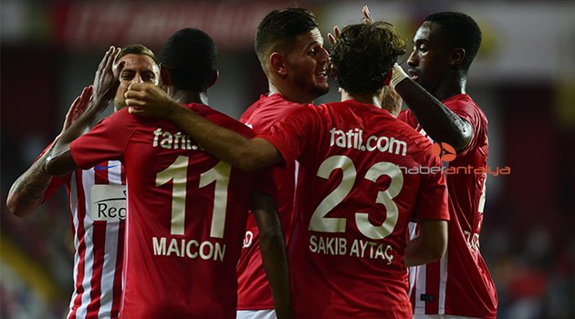 Yıldızlar geçidi! Antalyaspor 3-0 Osmanlıspor