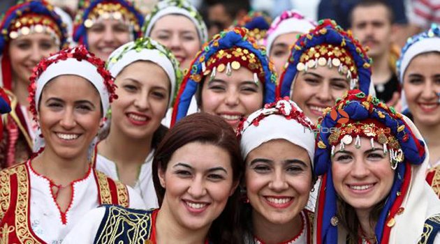YÖRÜK FESTİVALİ, GÖÇ DUASI VE YÜRÜYÜŞÜ İLE BAŞLADI