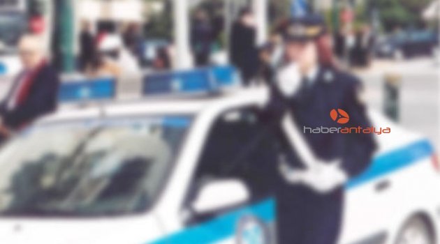 Yunanistan’da ilginç trafik kazası