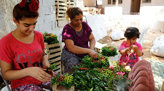 Zeytinköy uyuşturucuyla değil, emektar kadınlarıyla anılacak