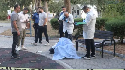 Çocuk parkındaki bankta ölü olarak bulundu