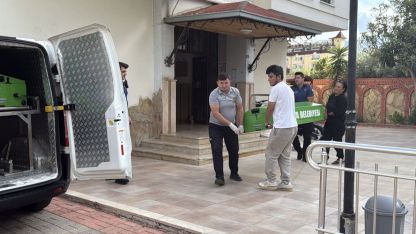Yerleşik yabancı evinde ölü bulundu