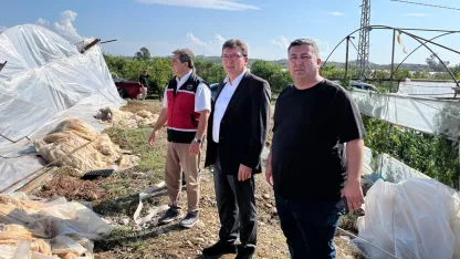 Yağmur ve rüzgardan zarar gören seralarda hasar tespiti