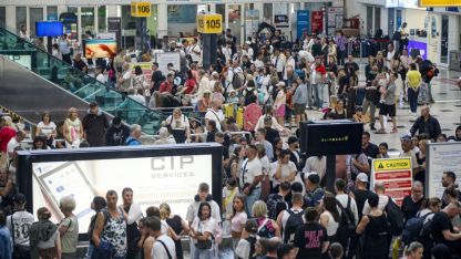 Antalya'da yabancı turist sayısı 16 milyonu geçti