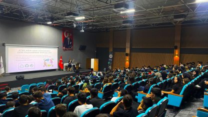 Alanya Belediyesi’nden lise öğrencilerine sıfır atık ve iklim değişikliği eğitimi