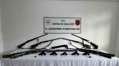 Alanya’da 15 ruhsatsız silah ele geçirildi