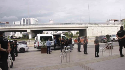 Antalya’da iki kişinin öldüğü silahlı kavgaya ilişkin 6 tutuklama