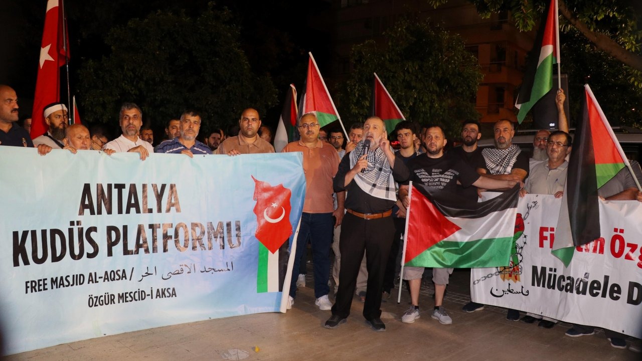 Antalya&#039;da Küresel Sumud Filosu&#039;na destek