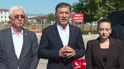 CHP’li Murat Emir, Muhittin Böcek’i ziyaret etti