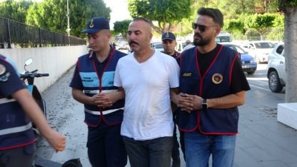 Çöp kamyonunda mesai arkadaşını öldüren cinayet zanlısı: "Çok hızlı sürüyordu, konuşmalarına dikkat etmiyordu"