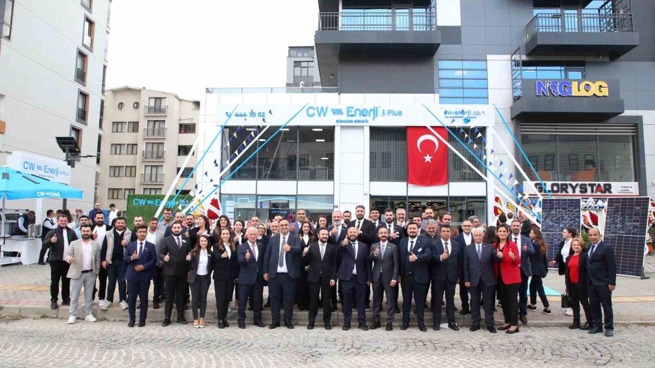 CW Enerji’nin yeni Plus Bayisi, Bursa’da törenle açıldı
