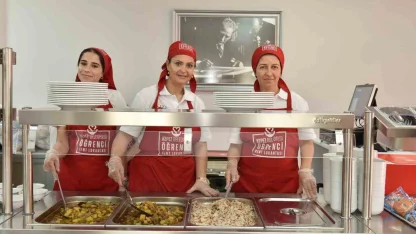 Kepez’de Öğrenci Kent Lokantası öğrencilerin uğrak noktası oldu