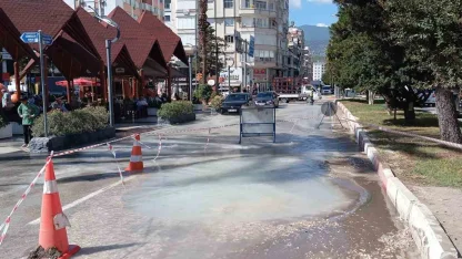 Kumluca’da içme suyu borusu 1 ayda 5 kez patladı