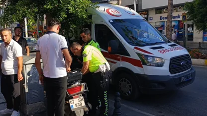 Yaya geçidinde ölümden döndü, o anlar güvenlik kamerasına yansıdı