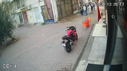 Tartıştığı kişiyi bıçakla yaraladı