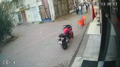 Tartıştığı kişiyi bıçakla yaraladı