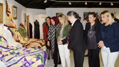 AKHEM'de yeni sezonun ilk el sanatları sergisi