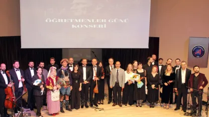 Öğretim üyelerinden Öğretmenler Günü konseri