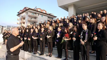 Kadına şiddete siyah tepki