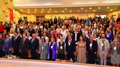 Akdeniz Üniversitesi öğretim üyesi Prof. Dr. Mehmet Ali Eroğlu’na, Türk kültür ve sanatına katkı ödülü