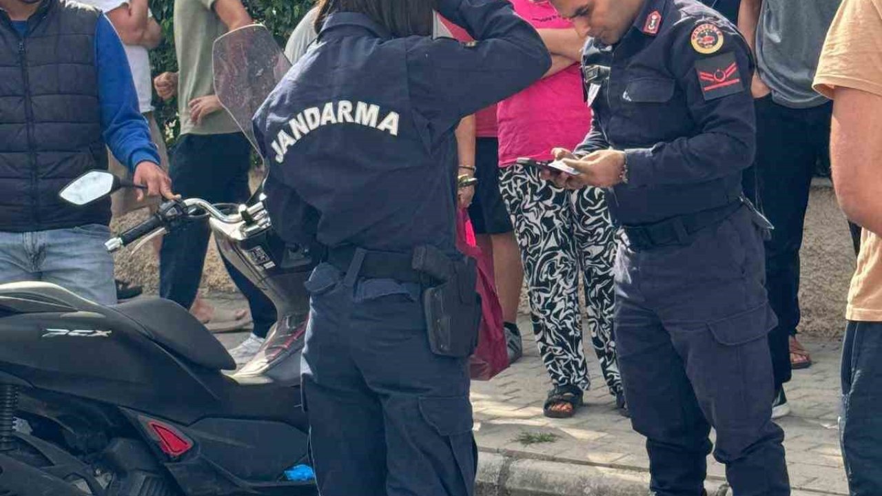 Alanya’da boşanma aşamasındaki eşini sokakta yaraladı