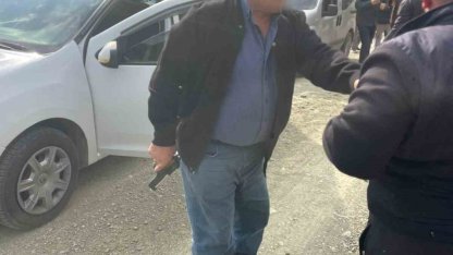 Alanya’da silahlı ve bıçaklı kavga kanlı bitti: 2 yaralı