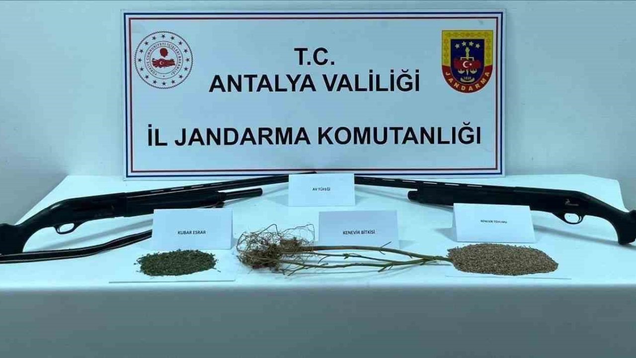 Antalya’da 1 kilo 350 gram kokain ele geçirildi