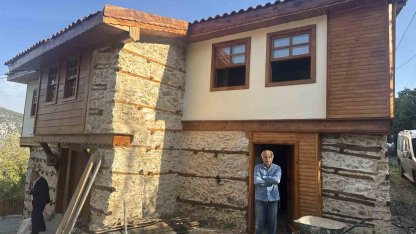 Antalya’da ata mirası tarihi düğmeli evler restore ediliyor