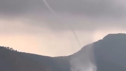 Antalya’da denizde aynı anda 2 hortum oluştu