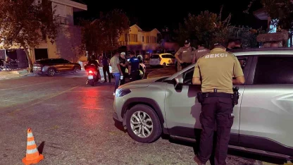 Antalya’da ‘Huzurlu Sahiller’ uygulamasında 60 bin 311 şahıs, 17 bin 955 araç sorgulandı