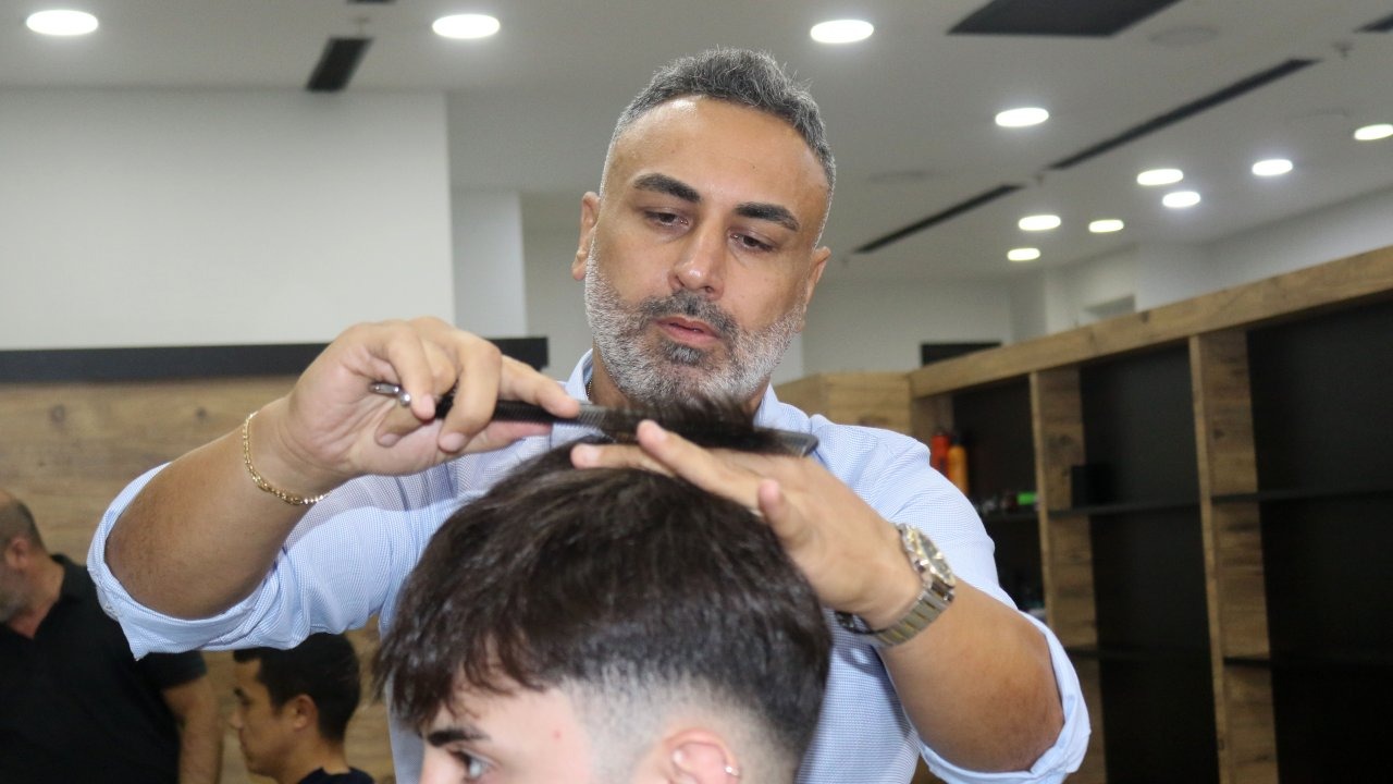 Antalyaspor&#039;a ihanetle suçlanan o berber konuştu: Hepsi iftira, günah keçisi ilan edildim